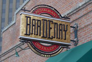 Custom hanging projecting sign